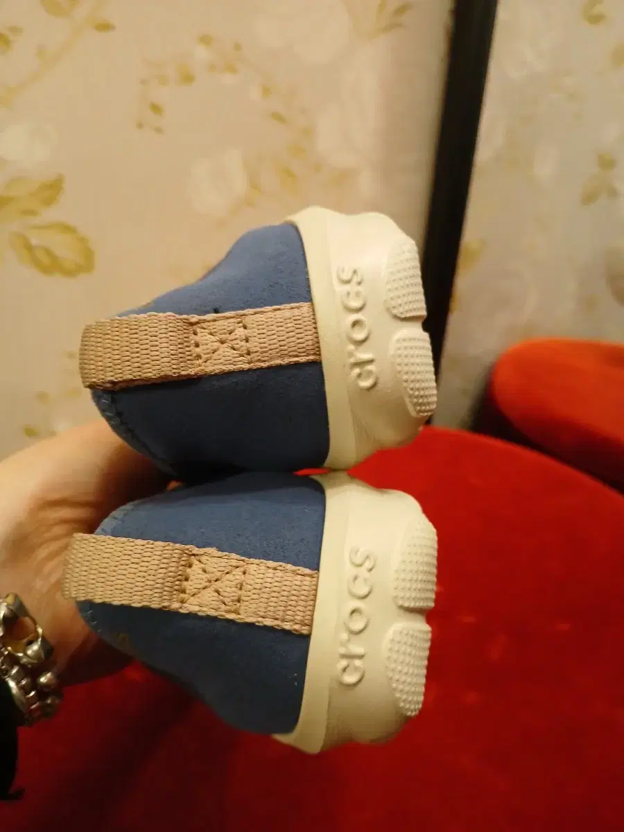 thumbnail-6